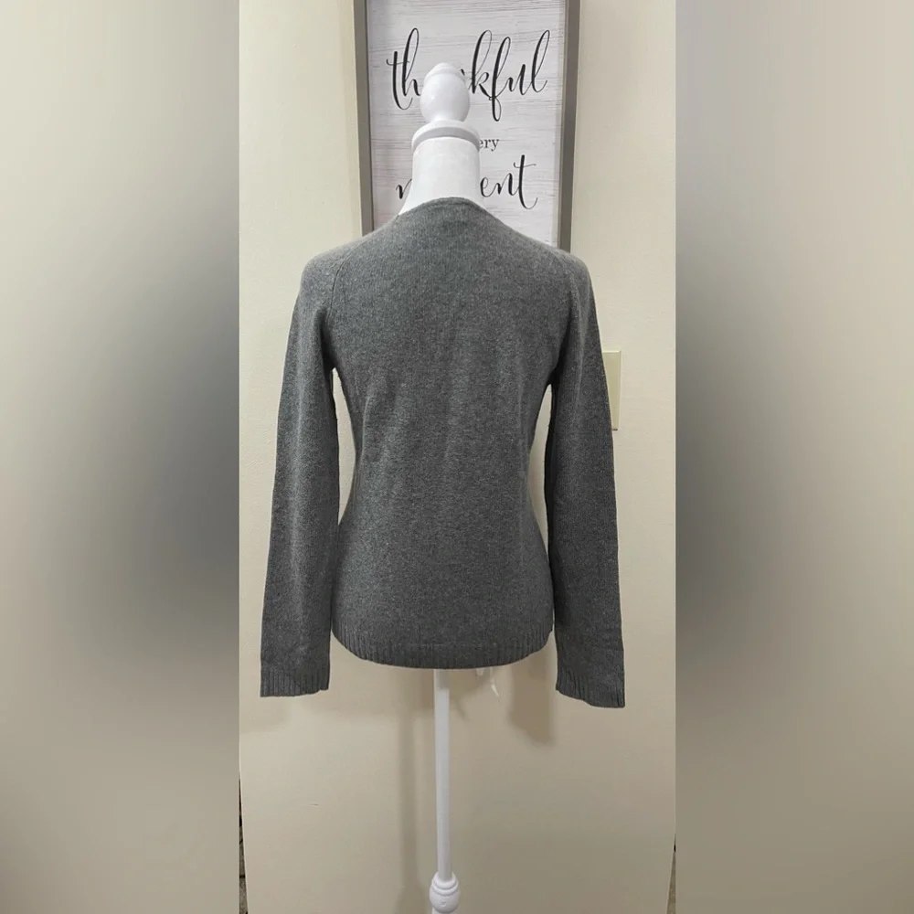 J. Crew Women’s Sweater Pullover Merino wool/ Angora/ Cashmere Blend Size Small.